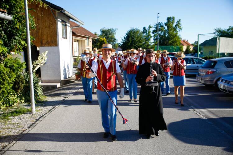 Slovo novomašnika g. Tineta Povirka od doma
