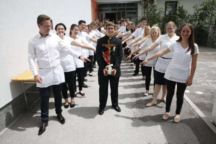 Nova maša g Tineta Povirka in praznovanje (19)