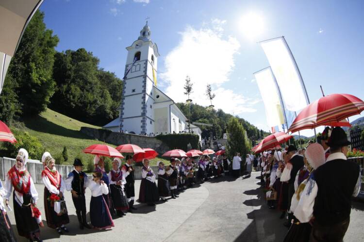 Nova maša g Tineta Povirka in praznovanje (5)